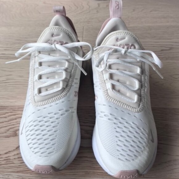 Women's Nike Air Max 270 Running Shoe - size 8 - Picture 6 of 6